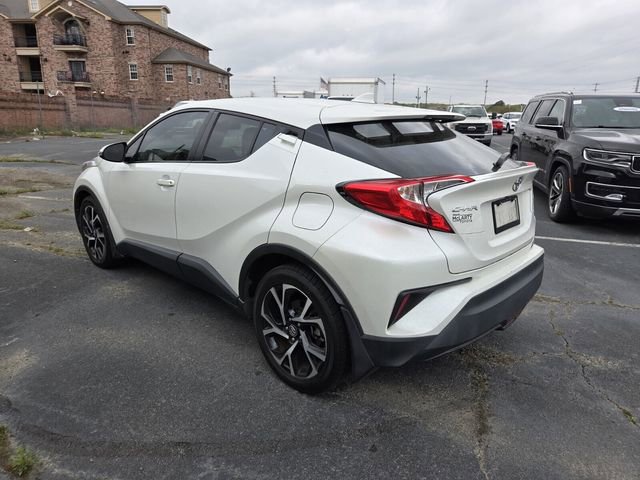 Used 2018 Toyota C-HR XLE image 8
