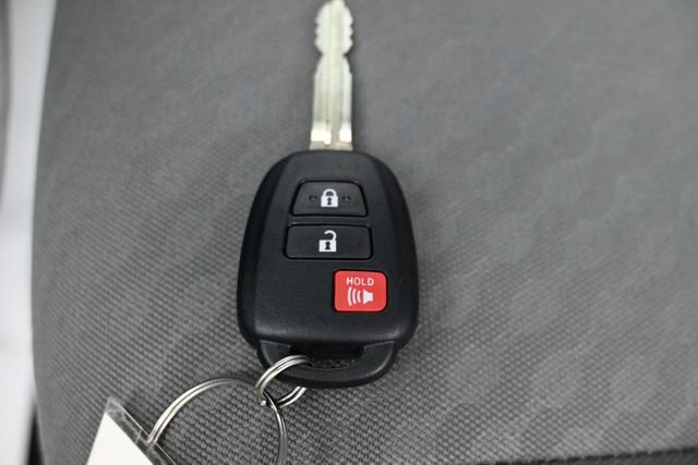Used 2023 Toyota Tacoma SR AWD/4WD image 26