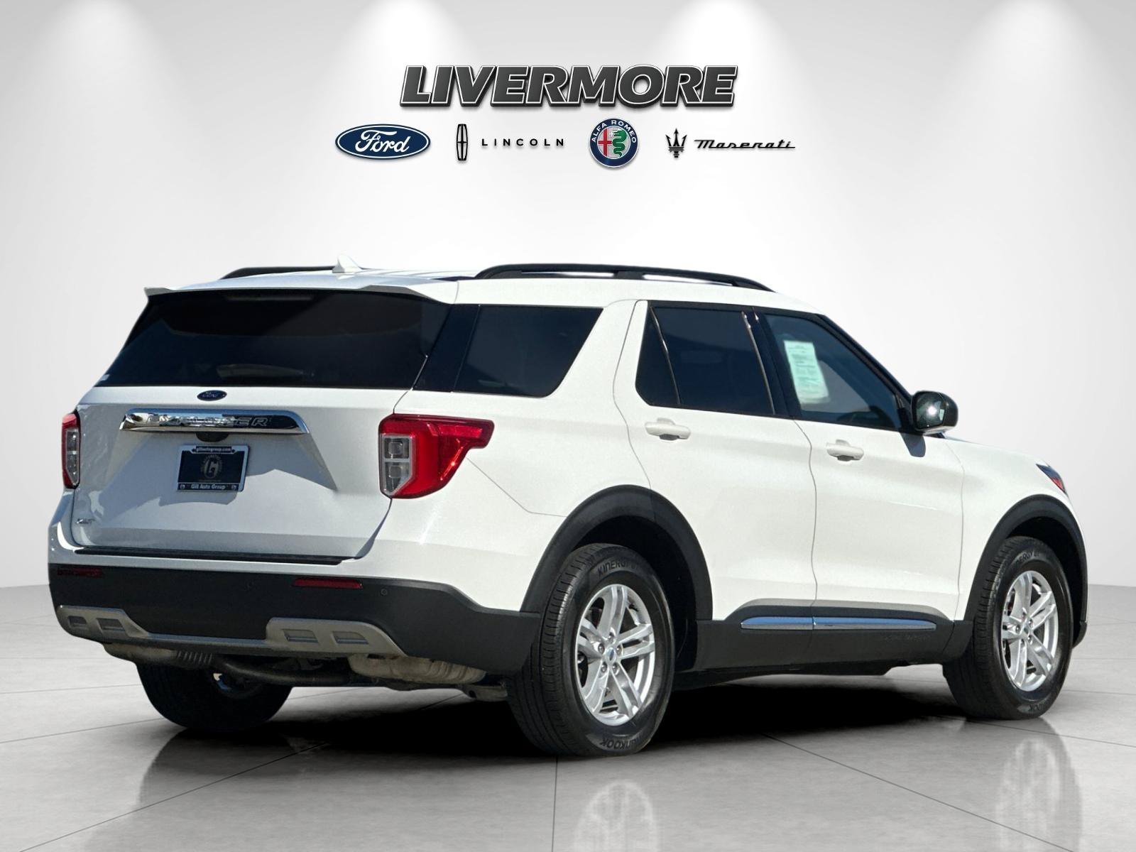 Certified 2023 Ford Explorer XLT w/ Equipment Group 202A RWD image 3
