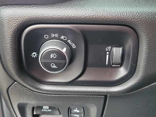 Used 2025 RAM 1500 Big Horn AWD/4WD image 22