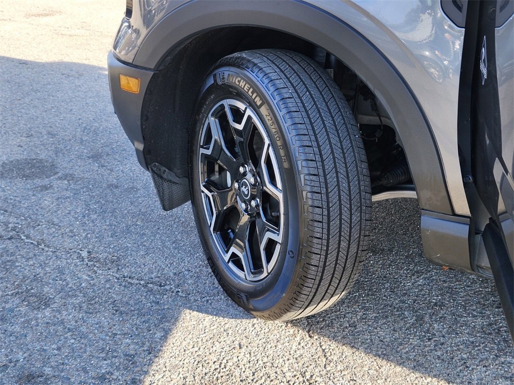 Certified 2025 Ford Bronco Sport Outer Banks w/ Outer Banks Tech Package+ image 33