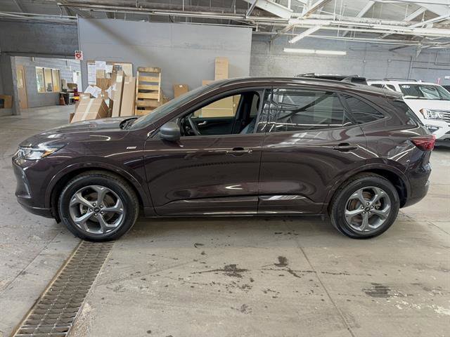 Certified 2023 Ford Escape ST-Line w/ Tech Pack #1 image 2