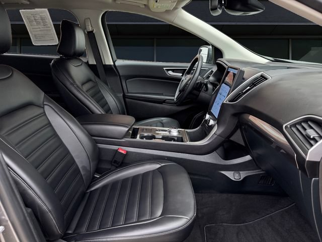 Certified 2024 Ford Edge SEL w/ Convenience Package AWD/4WD image 15