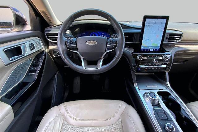 Certified 2021 Ford Explorer Platinum w/ Equipment Group 601A AWD/4WD image 6