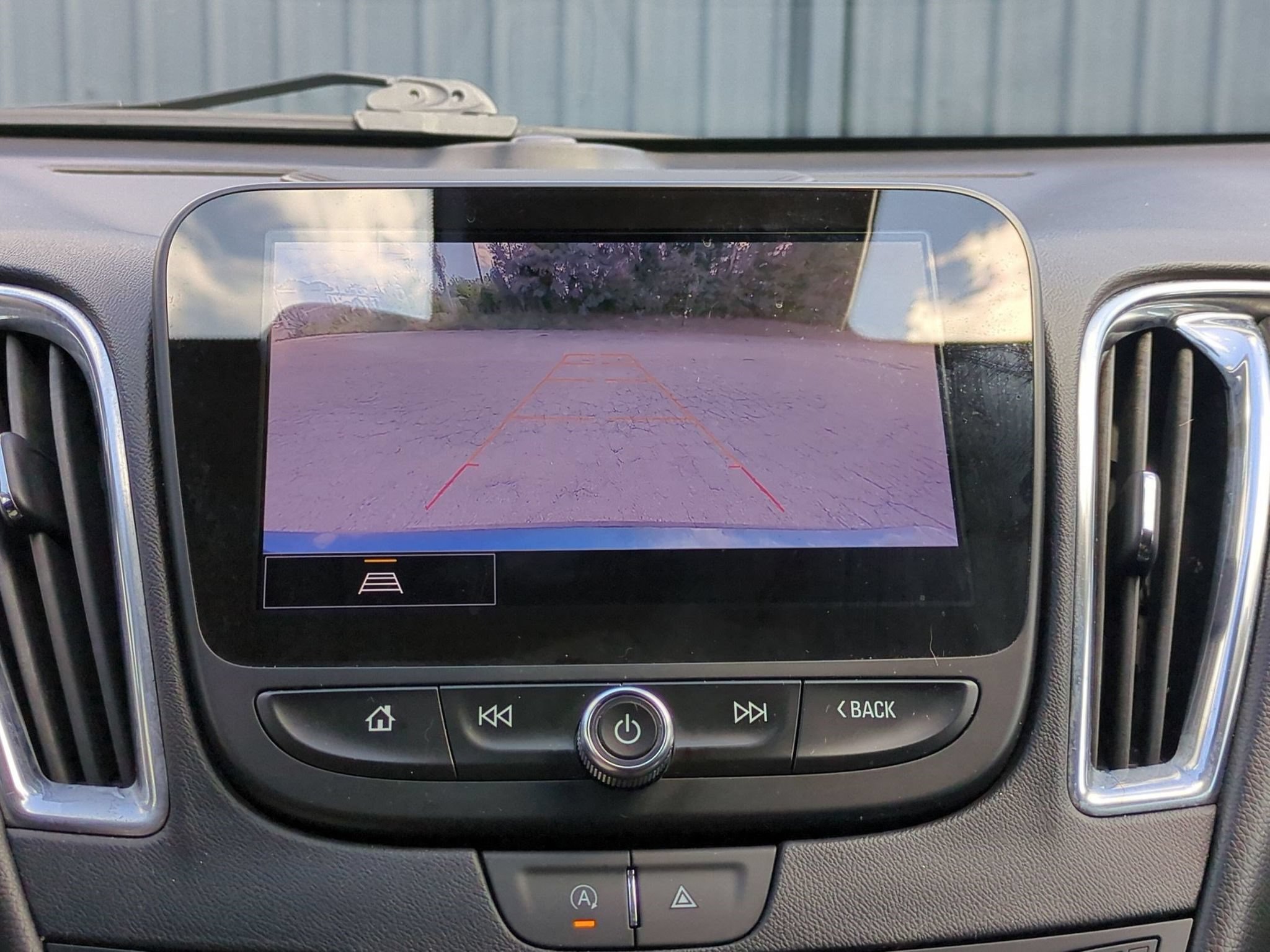 Used 2024 Chevrolet Malibu LT FWD image 22