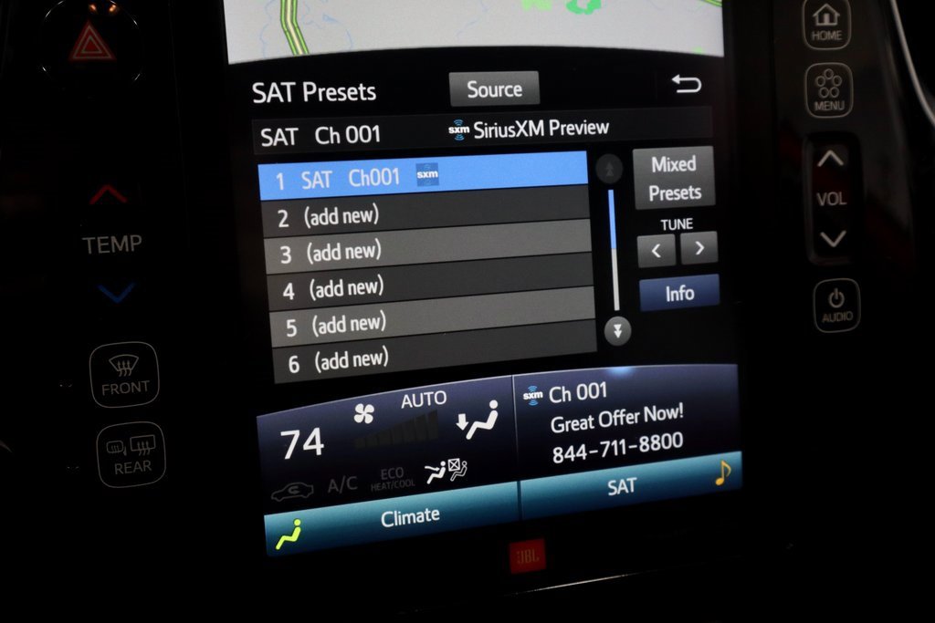 Used 2022 Toyota Prius Prime Limited image 4