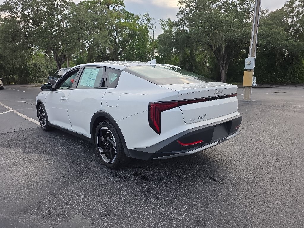 Used 2025 Kia K4 EX FWD image 5