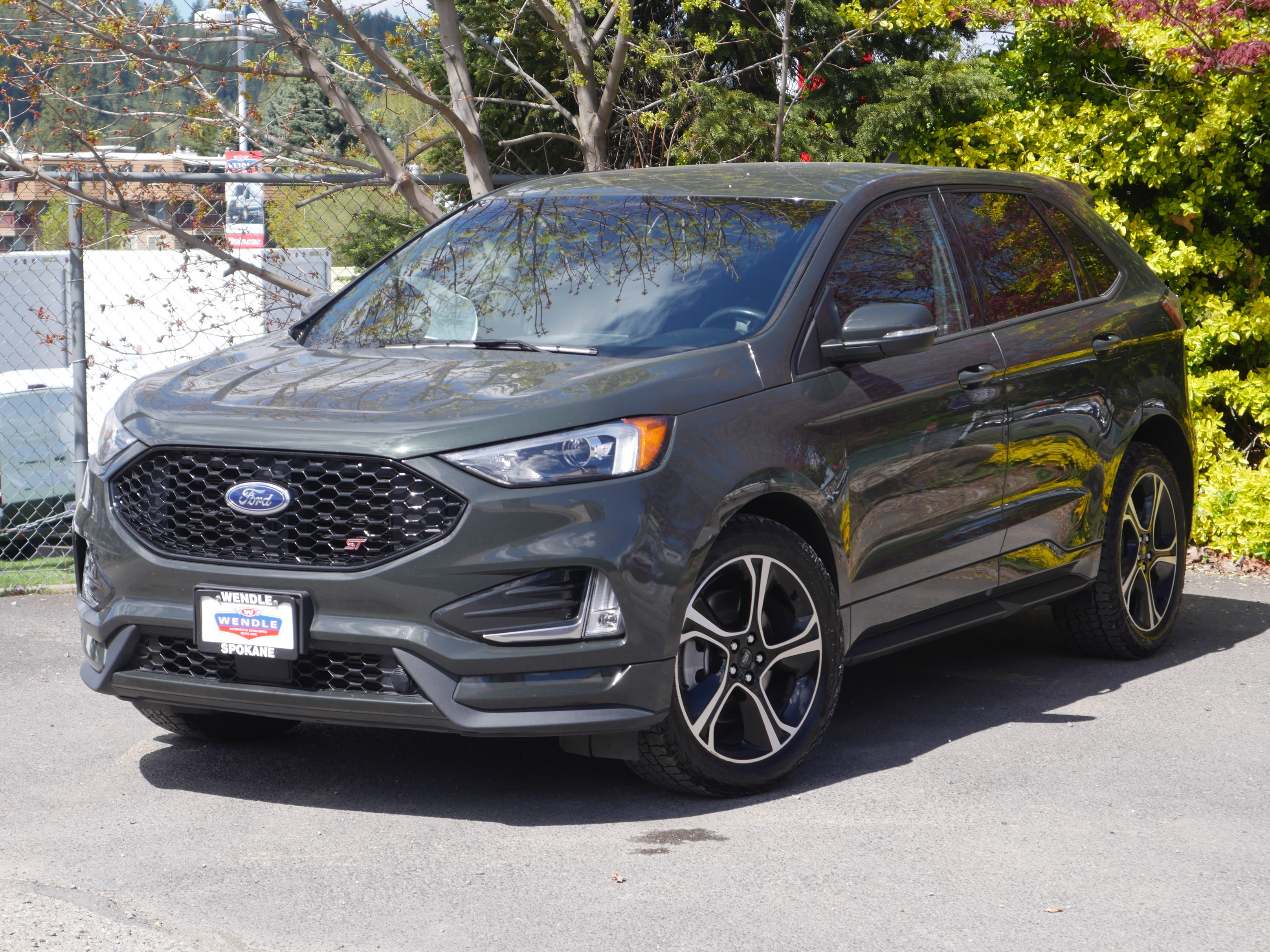 Certified 2023 Ford Edge ST AWD/4WD image 2