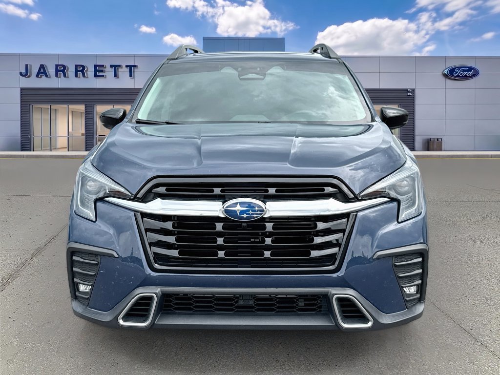 Used 2024 Subaru Ascent Touring w/ Popular Package #2 AWD/4WD image 2