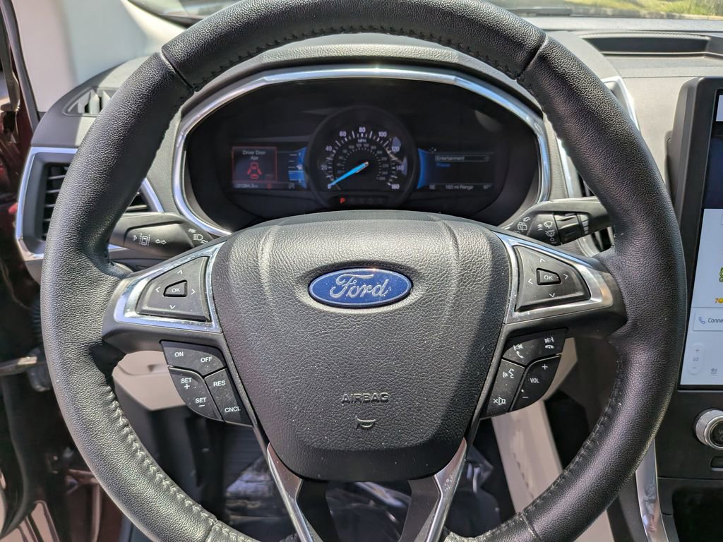 Certified 2021 Ford Edge Titanium FWD image 30