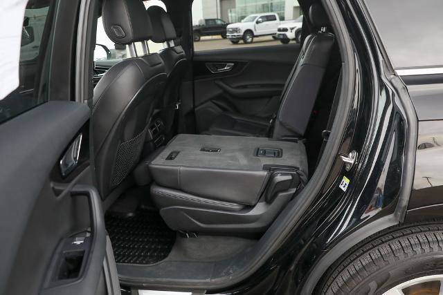 Used 2017 Audi Q7 3.0T Premium image 30