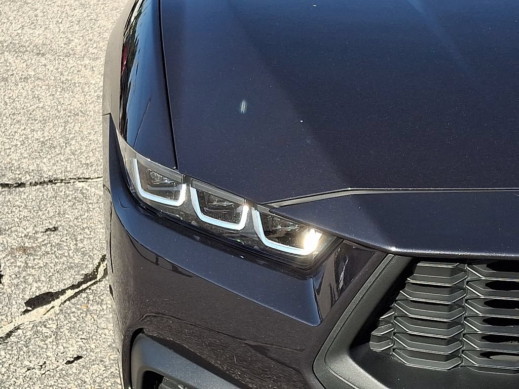Certified 2024 Ford Mustang Premium RWD image 8