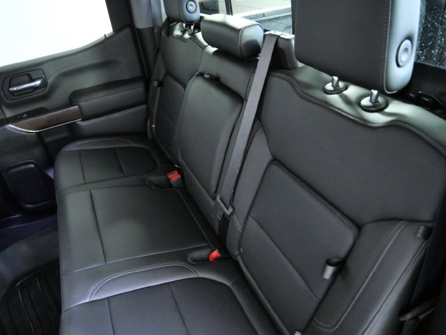 Used 2019 GMC Sierra 1500 SLT w/ SLT Premium Package AWD/4WD image 16