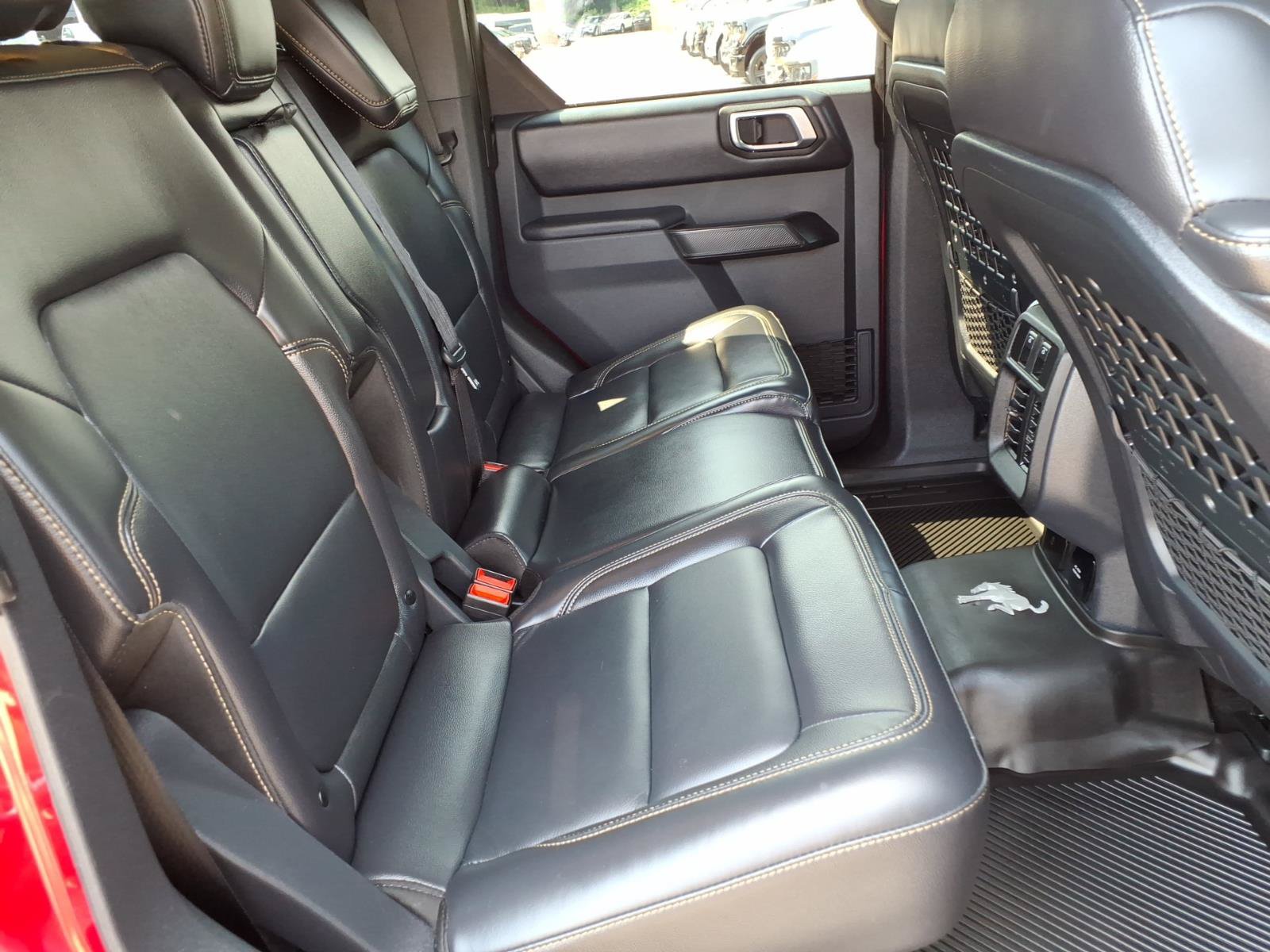 Certified 2025 Ford Bronco Badlands AWD/4WD image 25