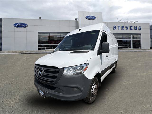 Used 2021 Mercedes-Benz Sprinter 3500 image 2