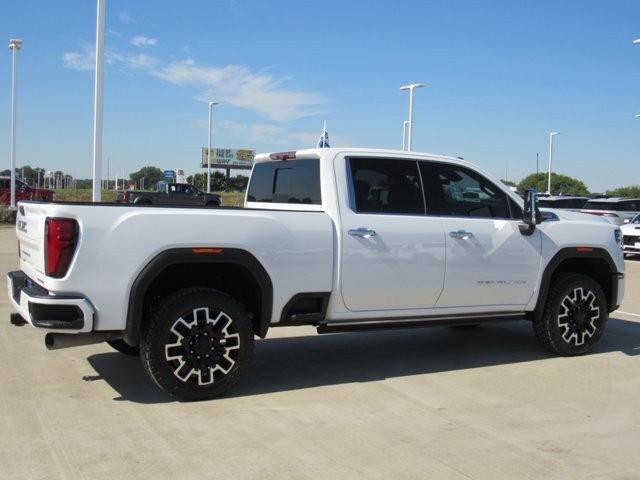 Used 2024 GMC Sierra 2500 Denali w/ Denali Reserve Package AWD/4WD image 9