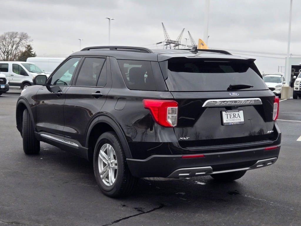 Certified 2023 Ford Explorer XLT w/ Equipment Group 202A image 15