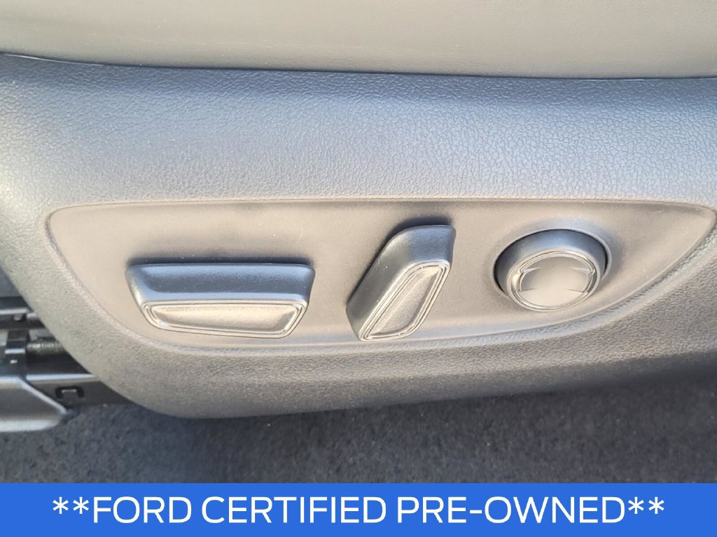 Used 2024 Toyota RAV4 XLE Premium FWD image 20