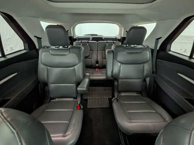 Certified 2025 Ford Explorer Active w/ Active Comfort Package image 20