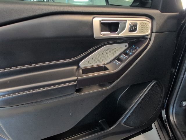 Certified 2020 Ford Explorer ST w/ ST Street Pack image 18