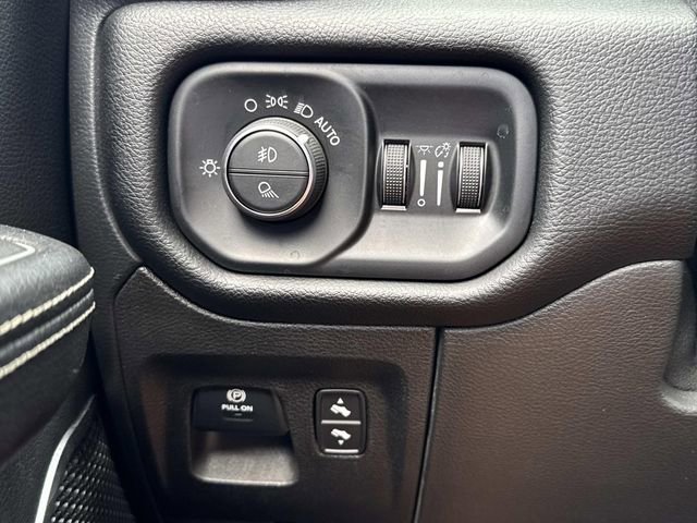 Used 2021 RAM 1500 Laramie image 19