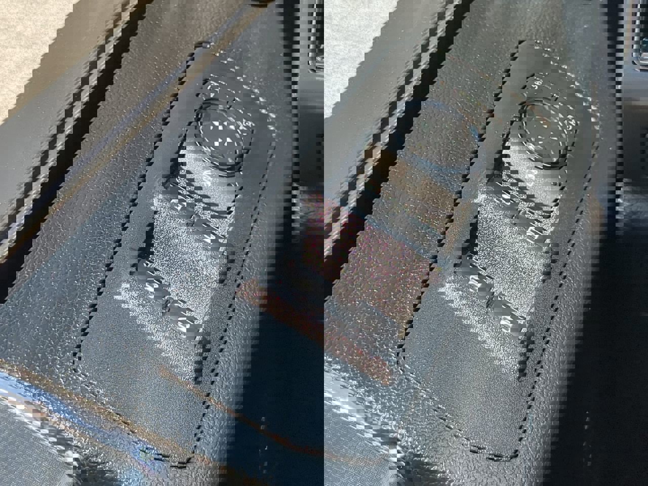 Certified 2019 Ford F150 XLT w/ Equipment Group 302A Luxury image 23