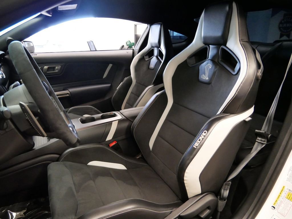Certified 2020 Ford Mustang Shelby GT500 w/ Technology Package image 12