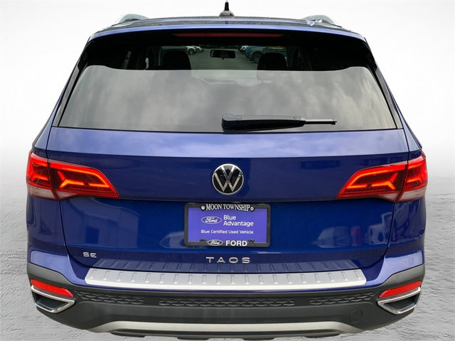 Used 2022 Volkswagen Taos SE FWD image 3