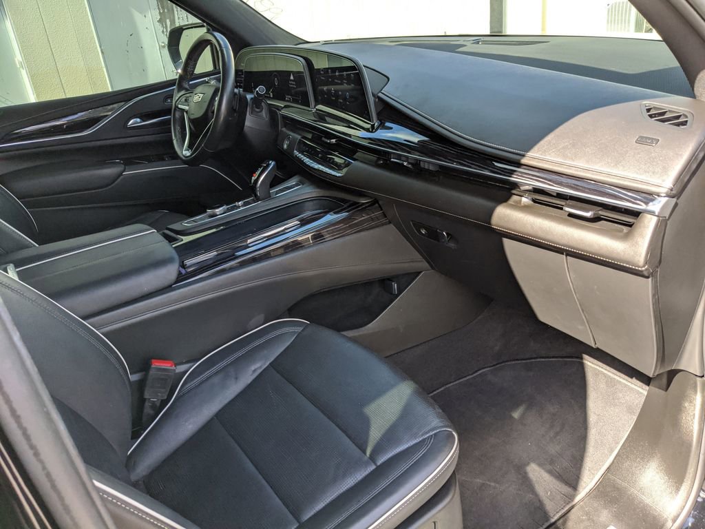 Used 2022 Cadillac Escalade ESV Sport w/ LPO, ONYX Package image 13