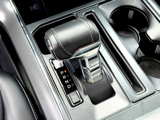 Certified 2021 Ford F150 Lariat w/ Equipment Group 502A High image 18