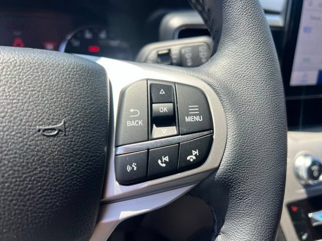 Certified 2023 Ford Explorer XLT w/ Equipment Group 202A AWD/4WD image 10