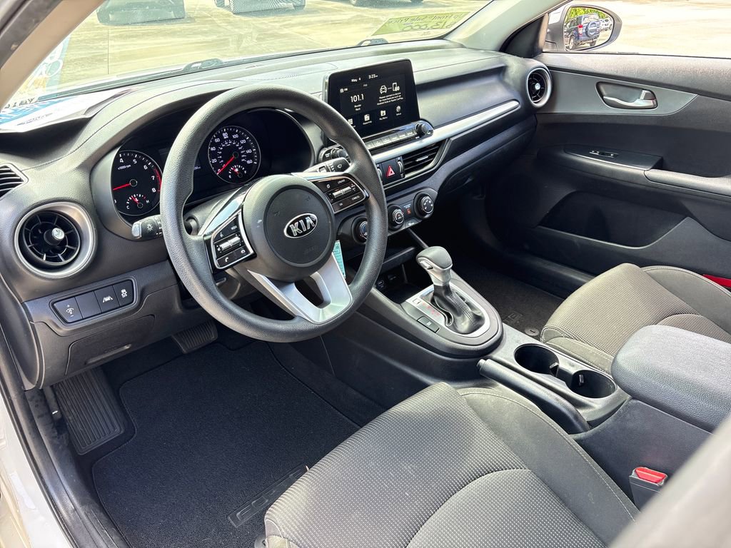 Used 2021 Kia Forte Sedan FWD image 6