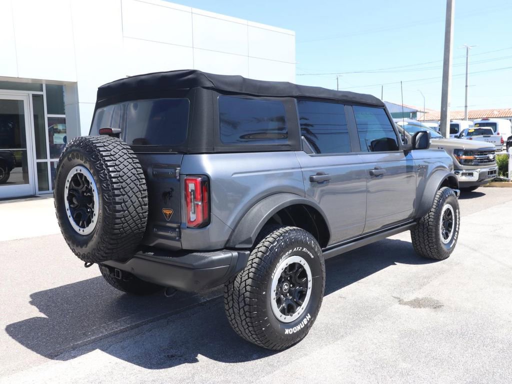 Certified 2022 Ford Bronco Badlands image 5