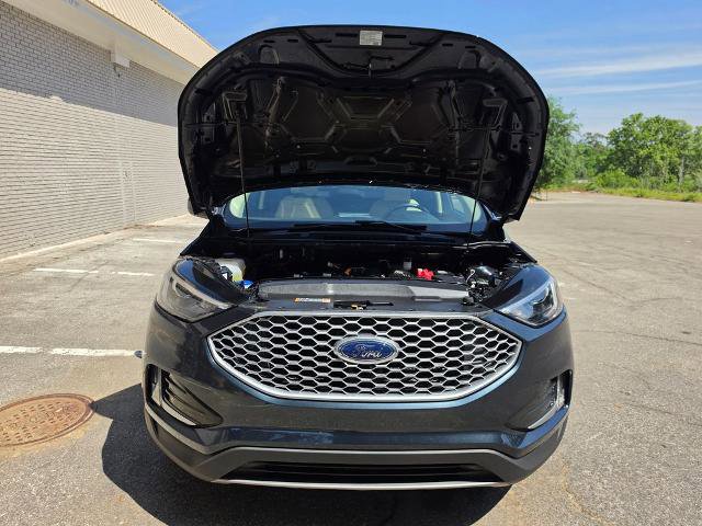 Certified 2024 Ford Edge SEL w/ Convenience Package AWD/4WD image 21