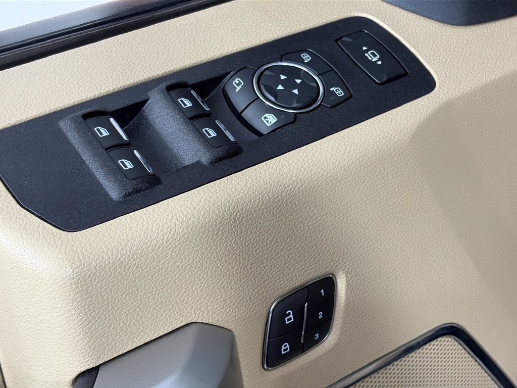 Certified 2019 Ford F350 Lariat w/ Lariat Ultimate Package AWD/4WD image 26