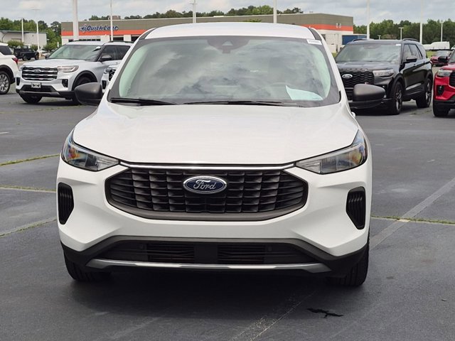 Certified 2024 Ford Escape Active FWD image 9