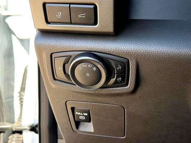 Certified 2021 Ford Expedition XLT image 14