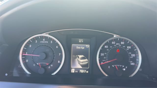 Used 2017 Toyota Camry SE FWD image 18