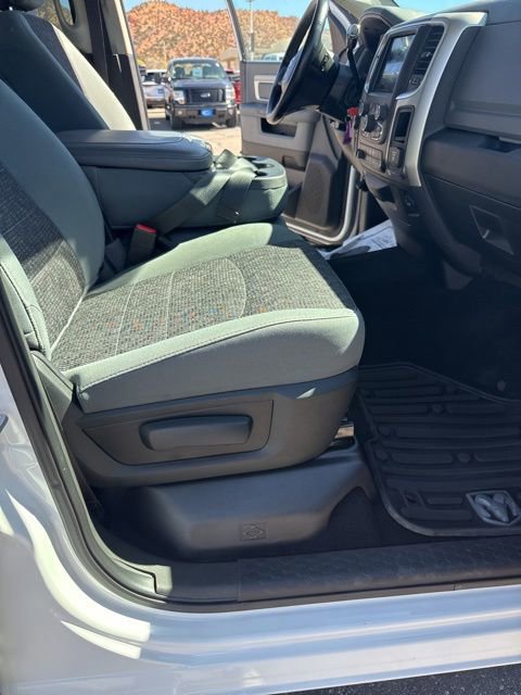 Used 2018 RAM 2500 Big Horn image 26