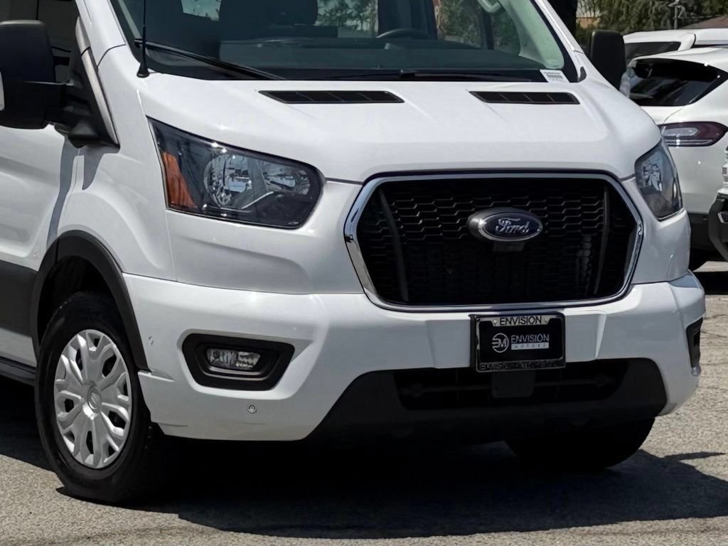 Certified 2023 Ford Transit 350 XLT RWD image 4