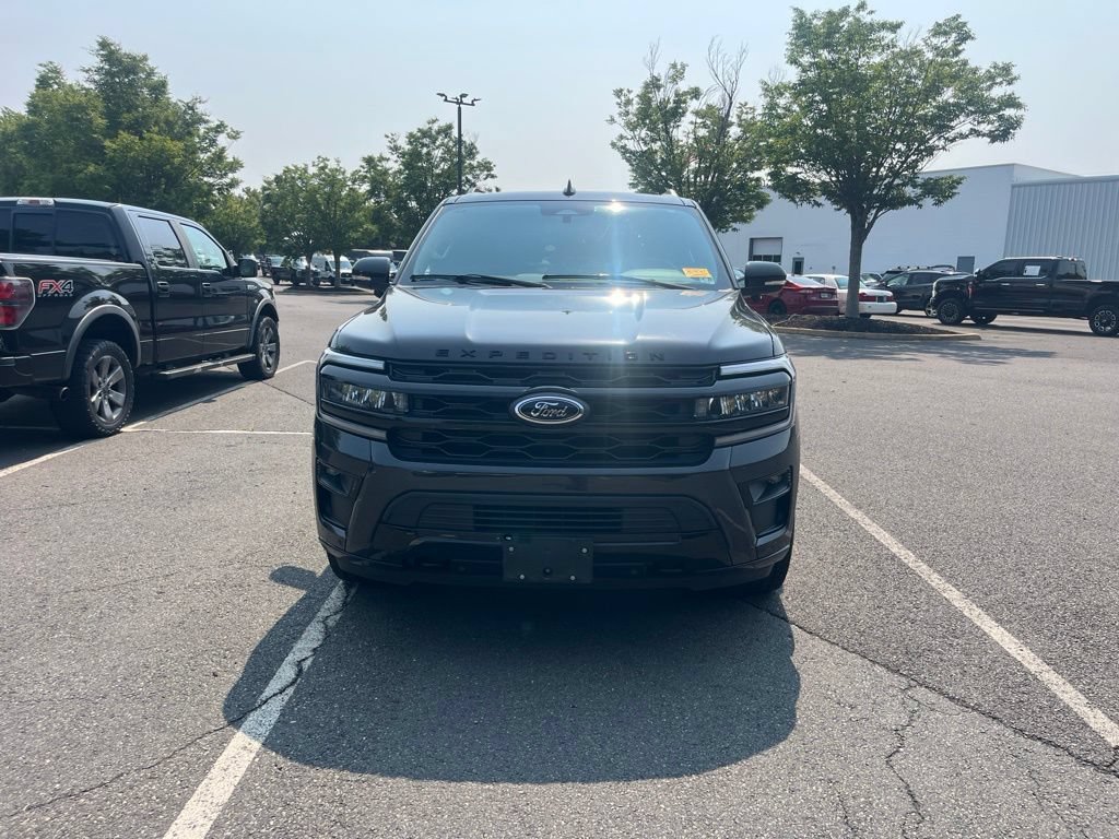 Certified 2023 Ford Expedition Limited AWD/4WD image 2