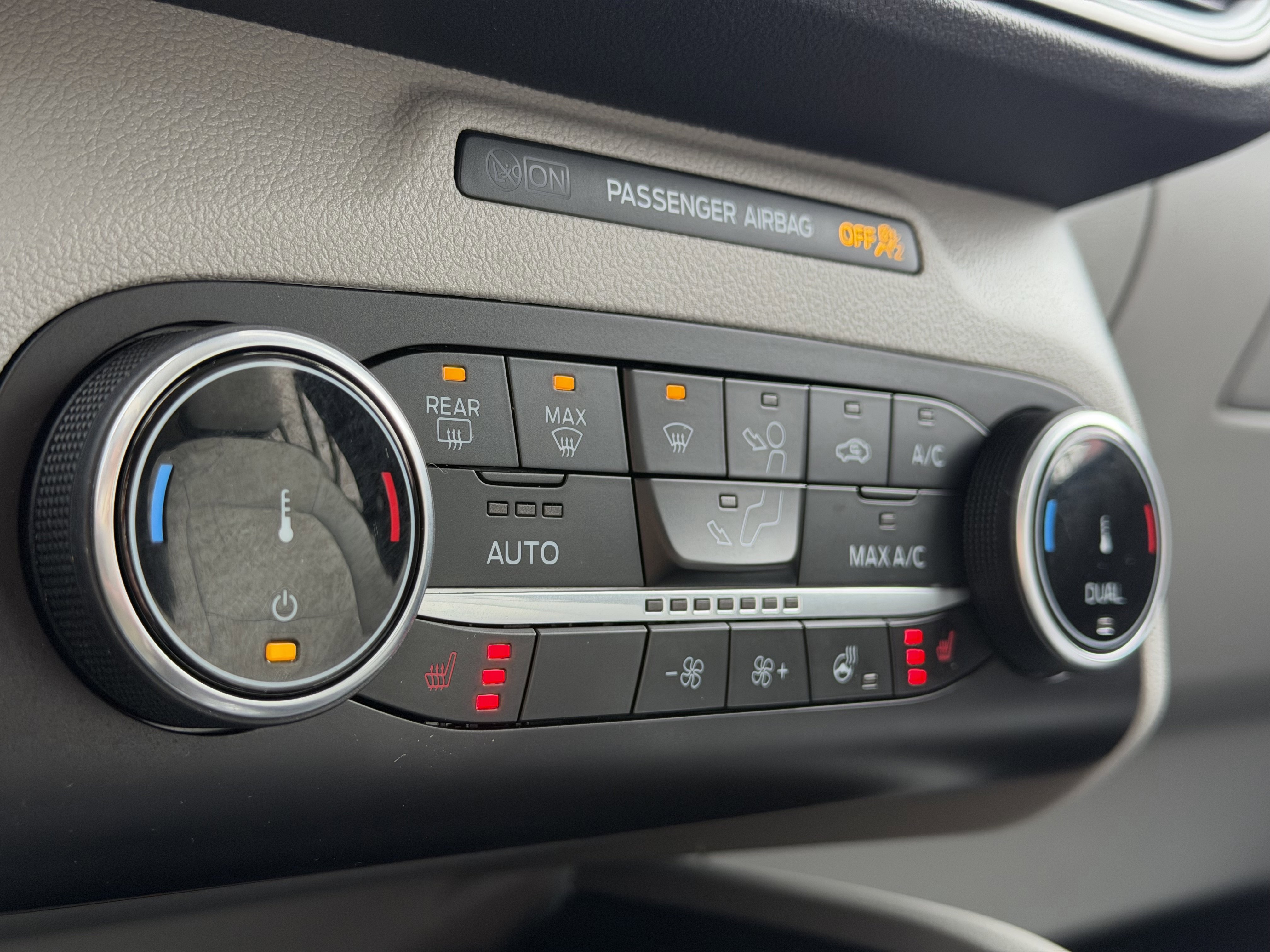 Certified 2025 Ford Escape Active w/ Cold Weather Package image 23