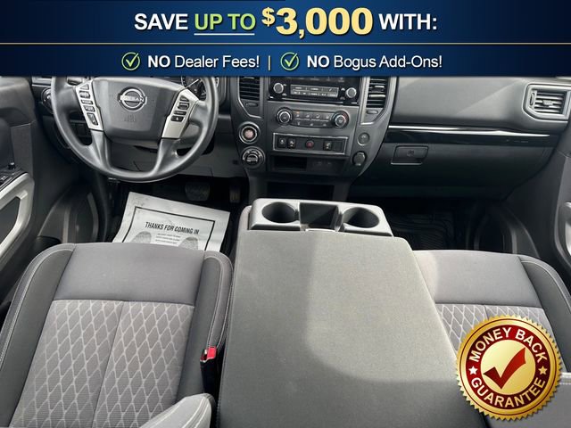 Used 2024 Nissan Titan SV AWD/4WD image 17
