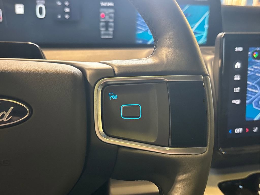 Certified 2025 Ford Expedition Max Active AWD/4WD image 35