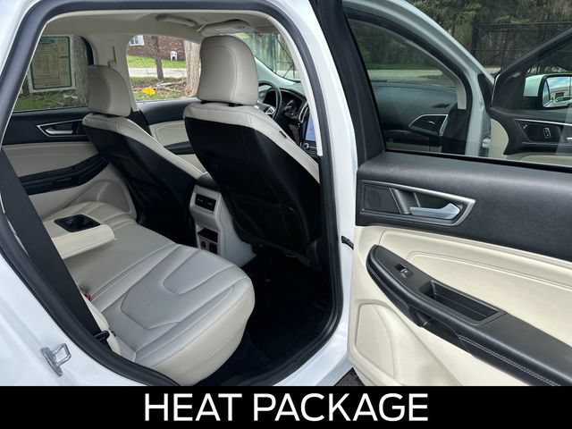 Certified 2022 Ford Edge Titanium AWD/4WD image 19