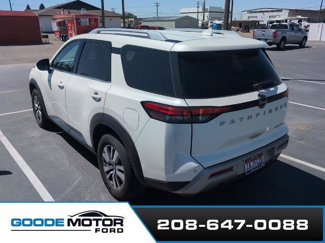 Used 2022 Nissan Pathfinder SL w/ Cargo Package AWD/4WD image 3