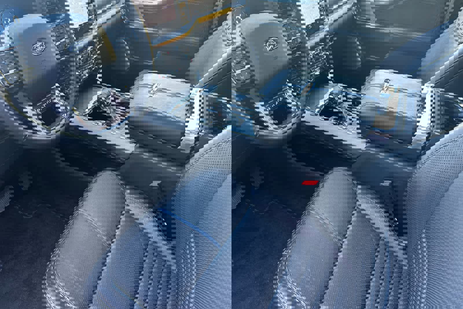 Certified 2025 Ford F150 Platinum w/ Equipment Group 702A High image 11