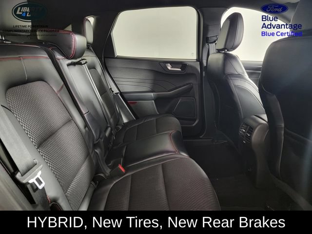 Certified 2024 Ford Escape ST-Line Select AWD/4WD image 17