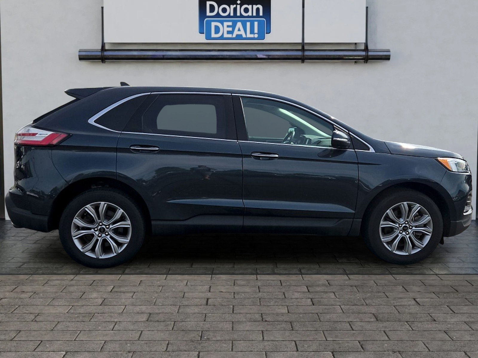 Certified 2023 Ford Edge Titanium w/ Equipment Group 301A AWD/4WD image 2