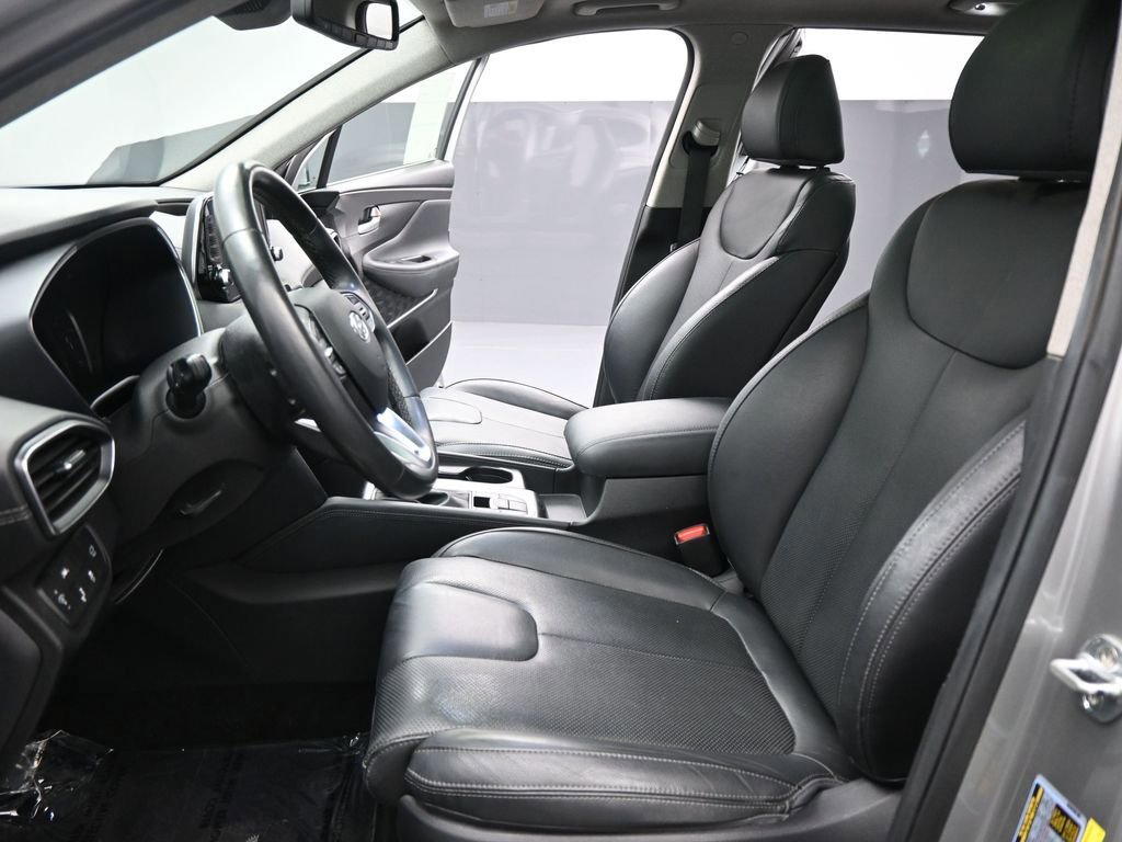 Used 2020 Hyundai Santa Fe Limited image 37